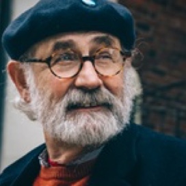 Pic of a professor